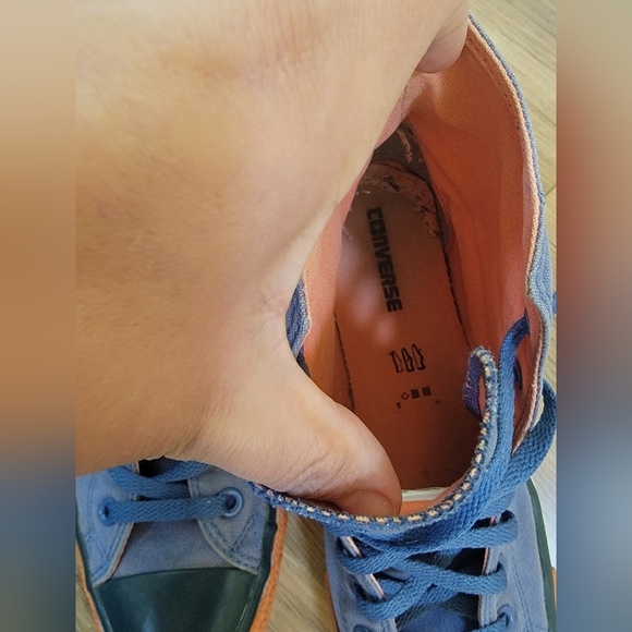 Converse, unisex mens US 9.5, women's 11.5, blue-orange - Picture 8 of 11